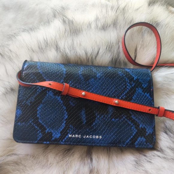 MARC JACOBS SNAKESKIN EMBOSSED LEATHER CROSSBODY marc jacobs - Picture 1 of 7
